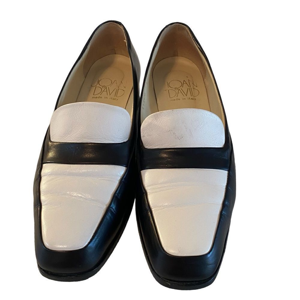 Joan & David Black & White Leather Low Heeled Loafers in Ladies. Size 7M